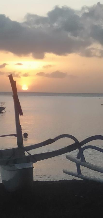 Teman Teman Bungalows 1 Amed Dış mekan fotoğraf